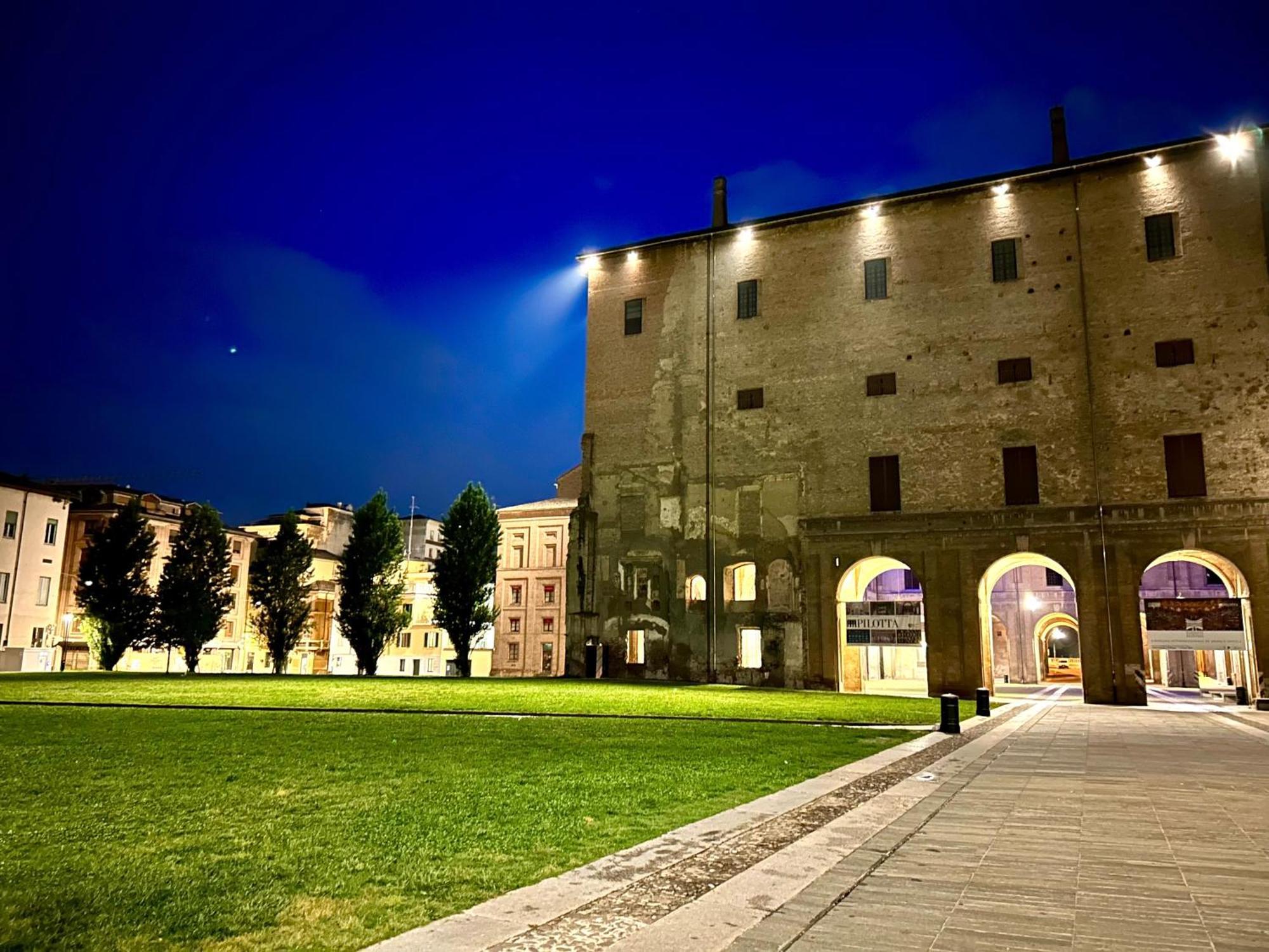 Appartamento Pilotta'S Balcony Parma Esterno foto